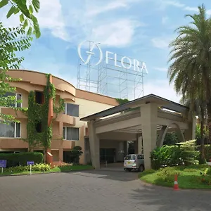 4* מלון Flora Airport And Convention Centre Kochi